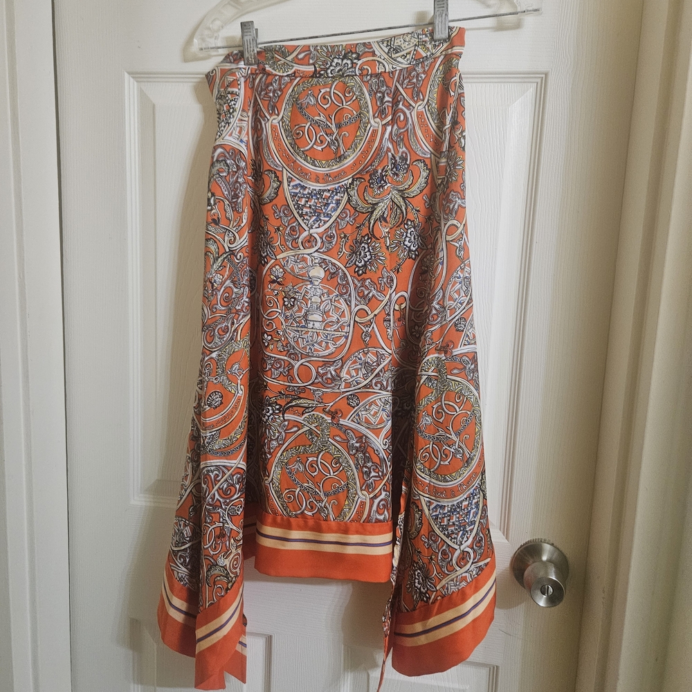 H&M Vibrant Orange Paisley A-Line Skirt